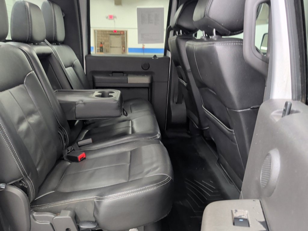 Used 2014 Ford F250 Lariat w/ Chrome Package AWD/4WD image 30