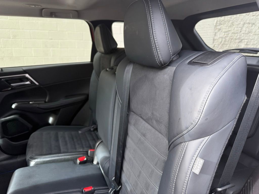 Used 2024 Mitsubishi Outlander SE image 24