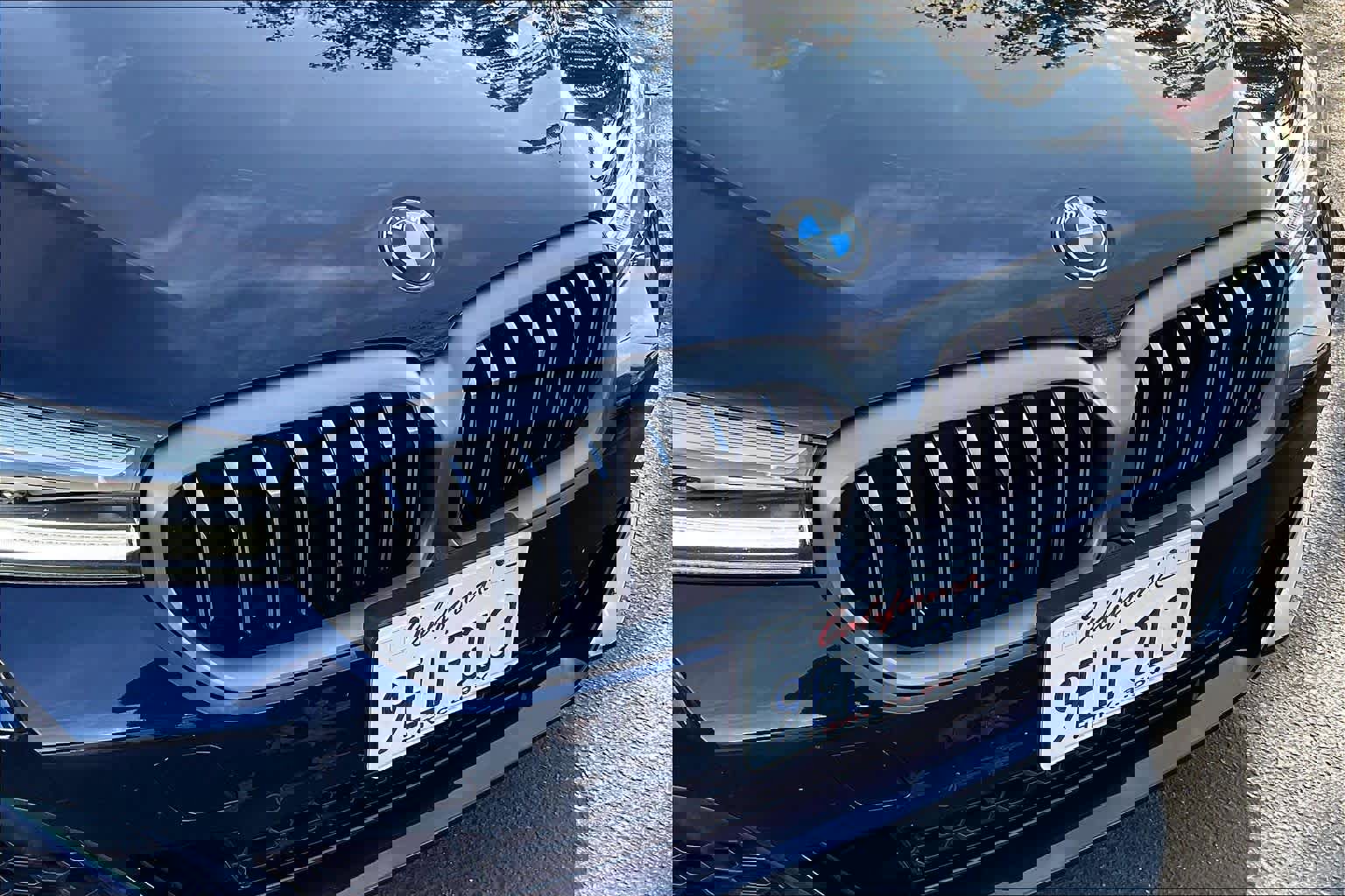 Used 2023 BMW M550i xDrive M550i xDrive w/ Executive Package image 31