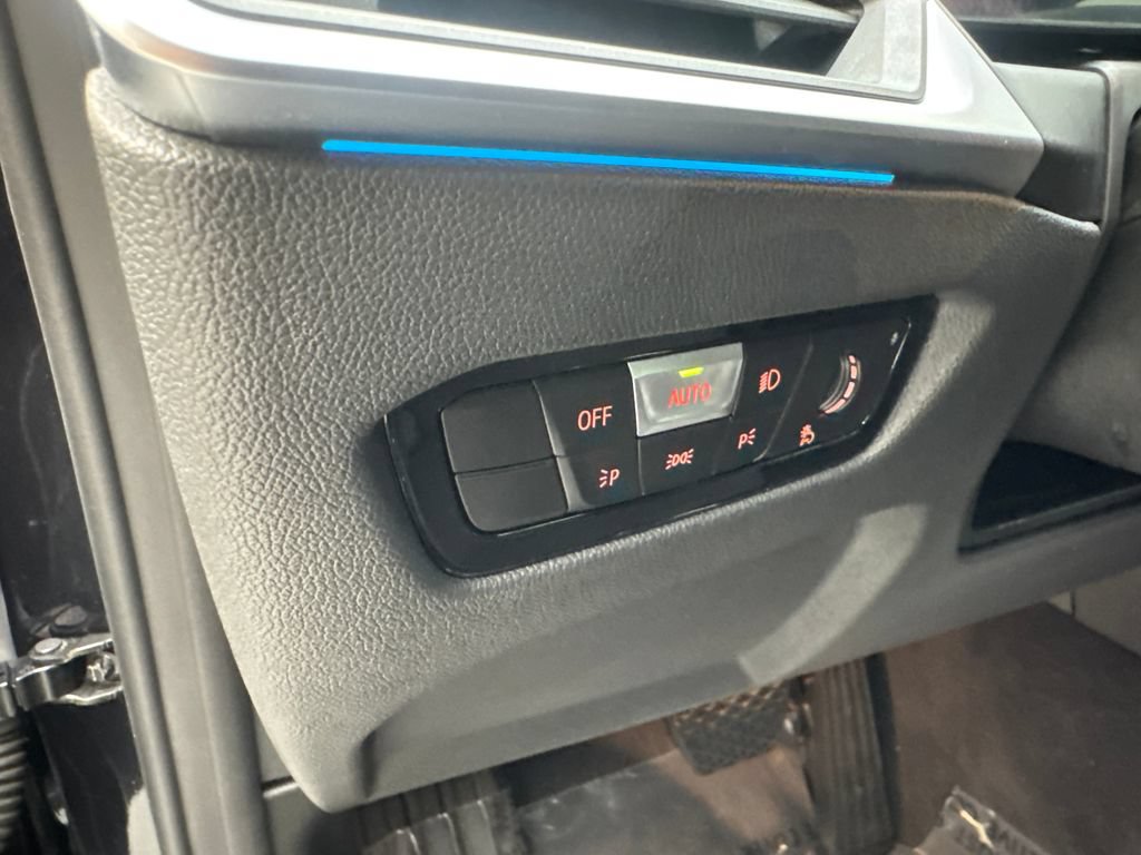 Used 2023 BMW i4 eDrive40 w/ Premium Package RWD image 54