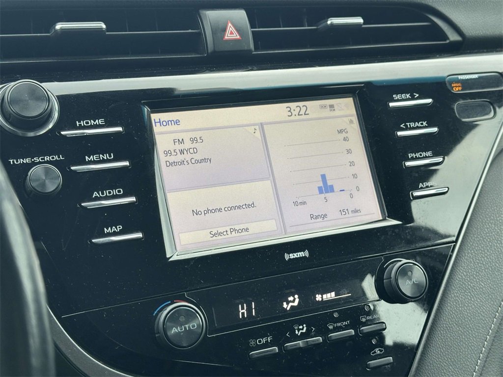 Used 2020 Toyota Camry SE image 22