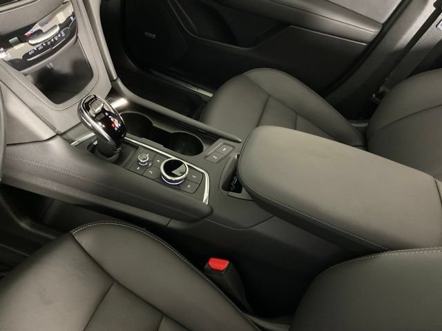 Used 2026 Cadillac XT5 Premium Luxury w/ Driver Assist Package AWD/4WD image 14