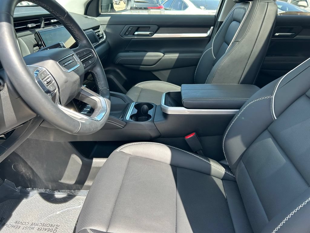 Used 2026 GMC Terrain Denali AWD/4WD image 11