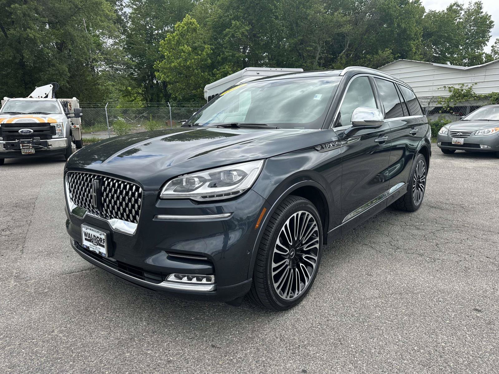 Used 2021 Lincoln Aviator Black Label w/ Dynamic Handling Package AWD/4WD image 3