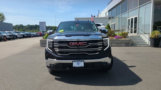 New 2026 GMC Sierra 1500 SLT w/ SLT Premium Package AWD/4WD image 2