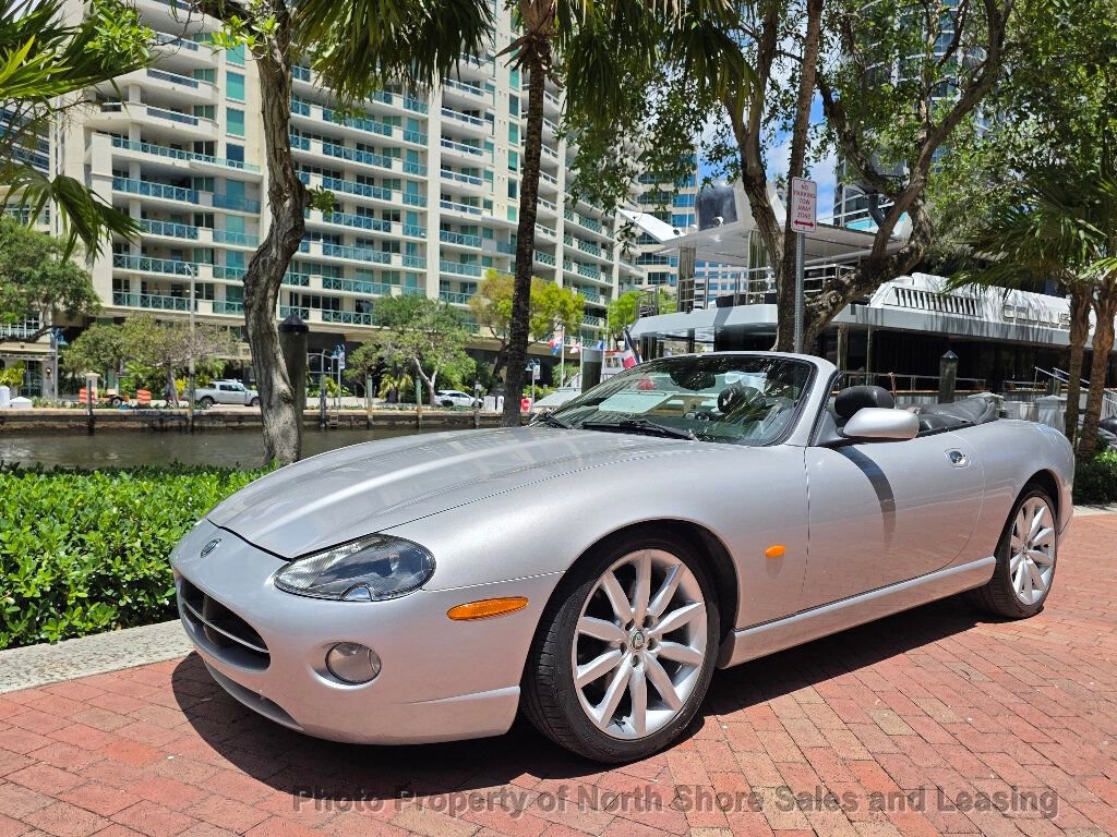 Used 2005 Jaguar XK8 Convertible RWD image 3