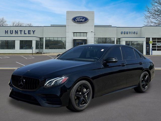 Used 2017 Mercedes-Benz E 300 4MATIC image 1