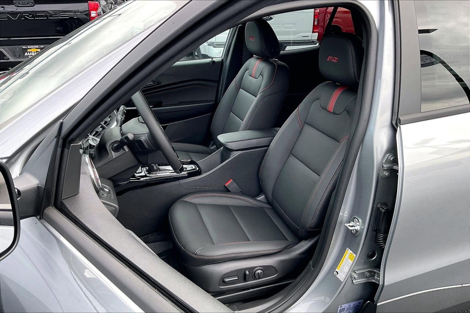 New 2026 Chevrolet Trax RS w/ Driver Confidence Package image 9