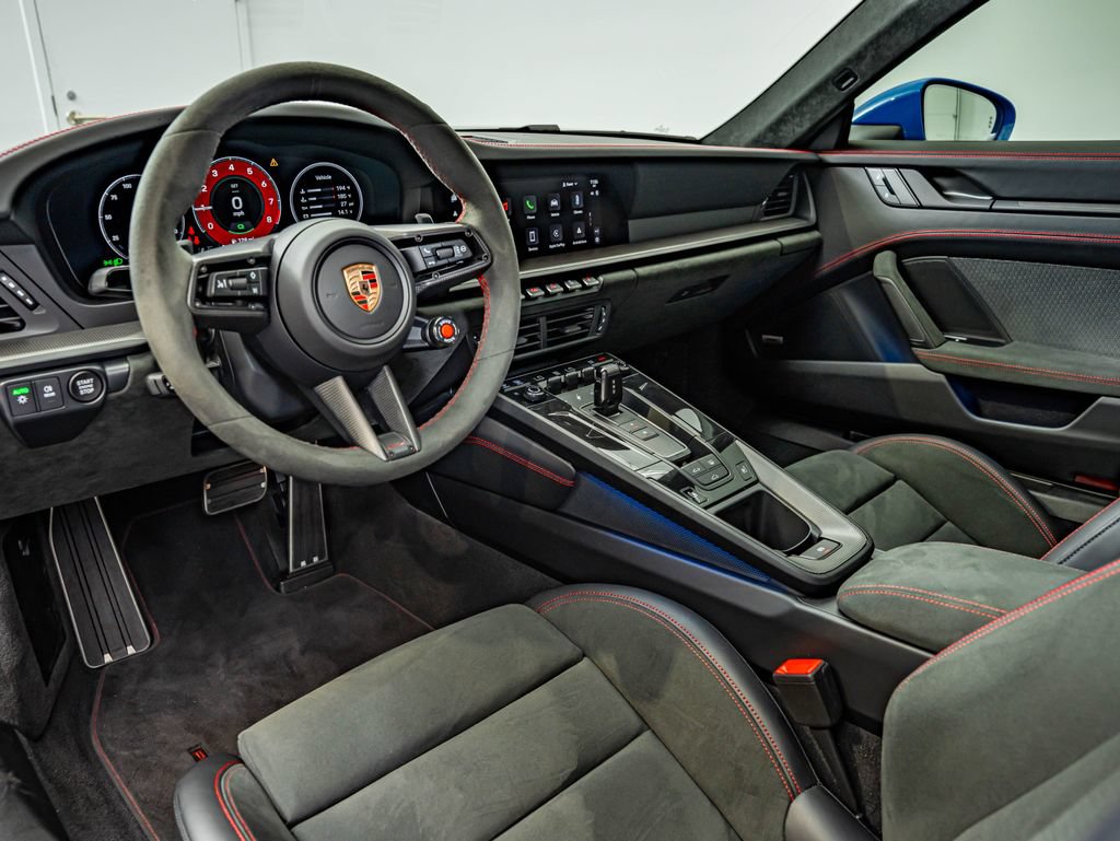 Certified 2025 Porsche 911 Carrera 4 GTS AWD/4WD image 4