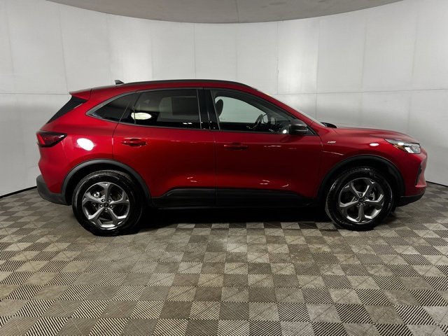 Used 2025 Ford Escape ST-Line w/ Tech Pack #1 image 6