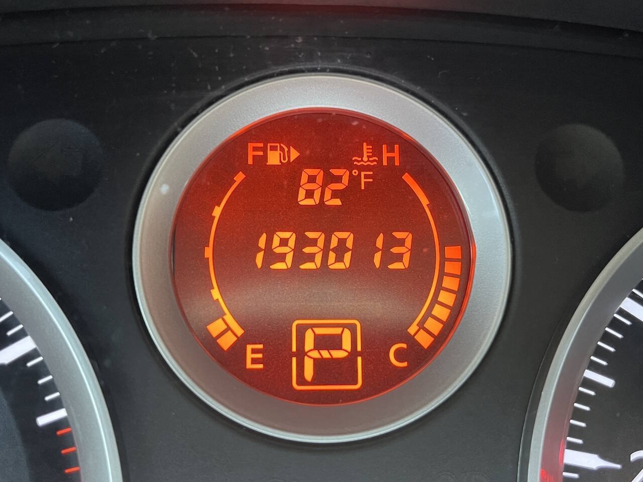 Used 2012 Nissan Sentra 2.0 SR FWD image 17