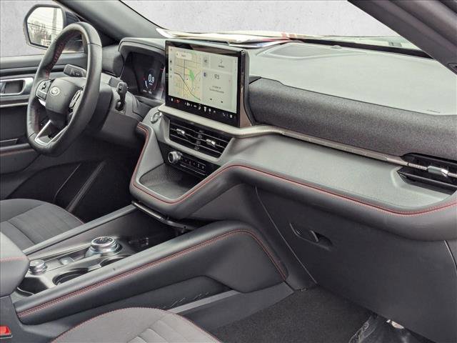 Used 2025 Ford Explorer ST-Line w/ ST-Line Street Pack image 25