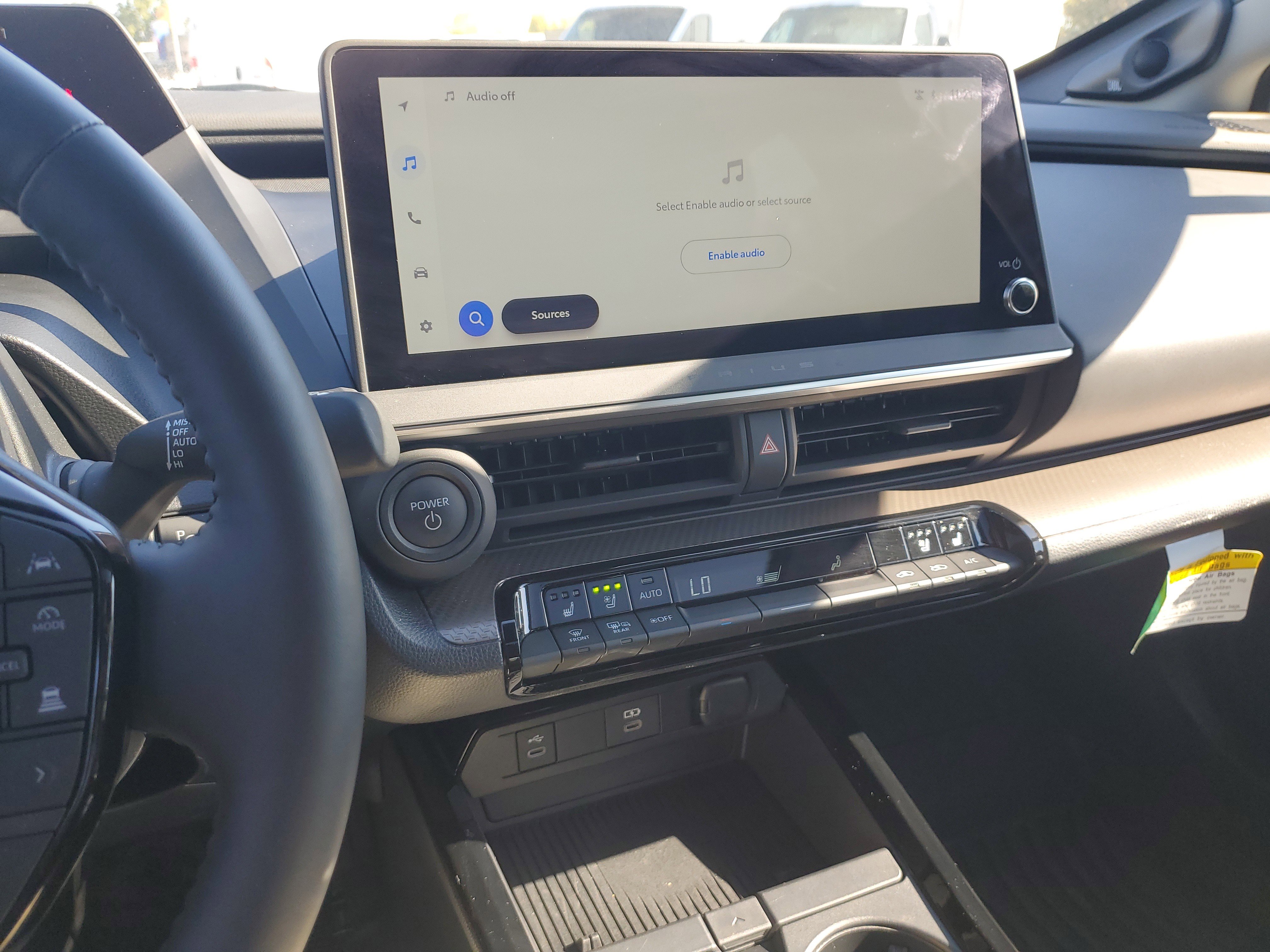 Certified 2025 Toyota Prius Limited image 27