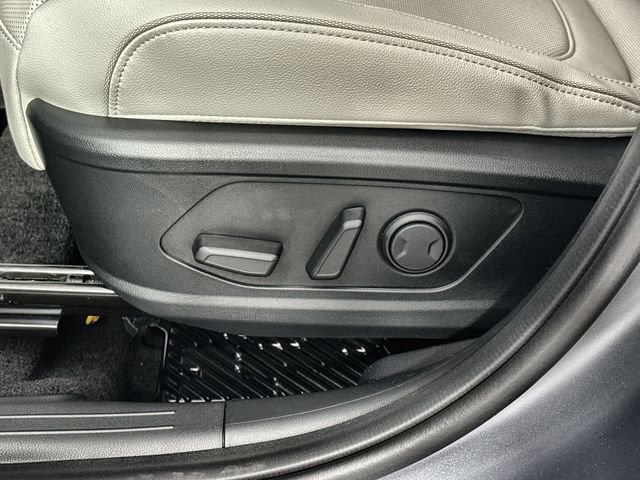 New 2026 Hyundai Tucson Limited image 40