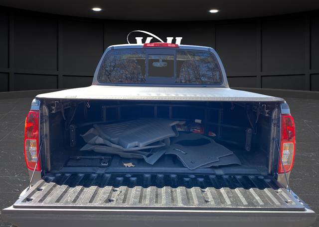 Used 2020 Nissan Frontier SV image 25