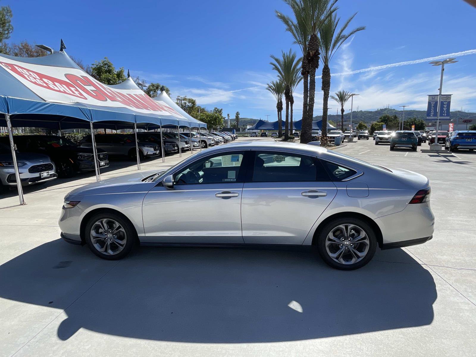 Certified 2024 Honda Accord EX image 28