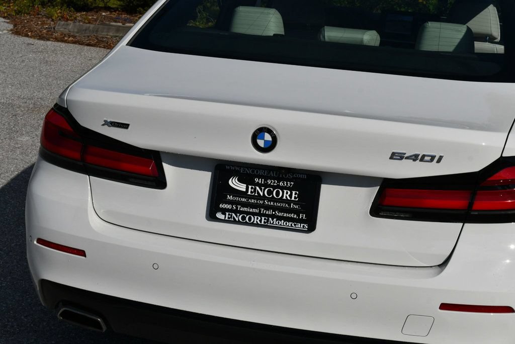 Used 2021 BMW 540i xDrive w/ Premium Package AWD/4WD image 10