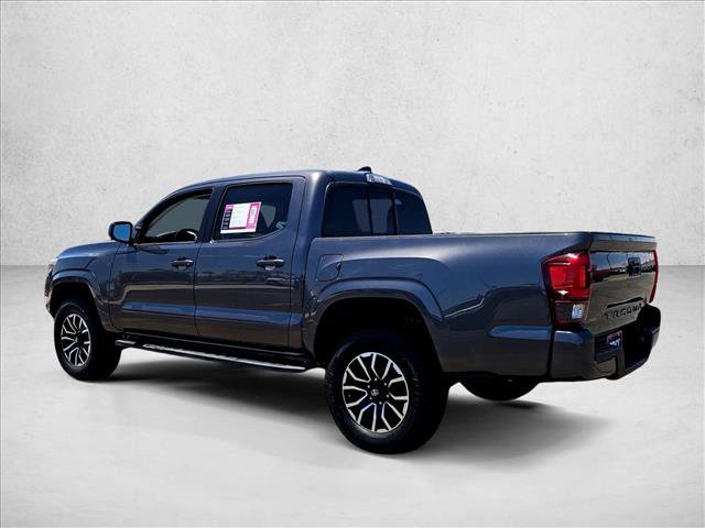 Used 2018 Toyota Tacoma SR w/ SR Convenience Package RWD image 6