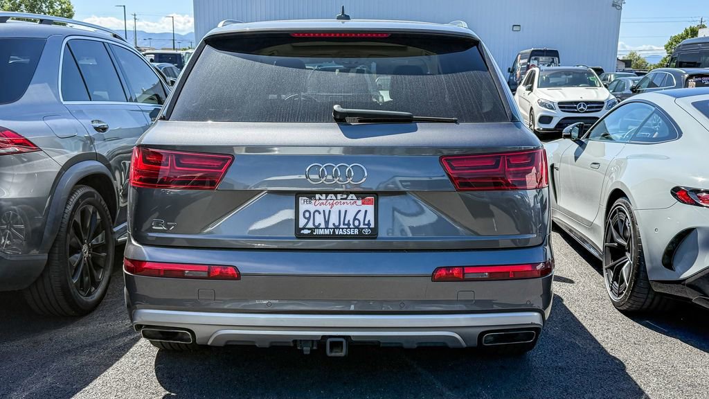 Used 2019 Audi Q7 3.0T Premium Plus w/ Premium Plus Package AWD/4WD image 8