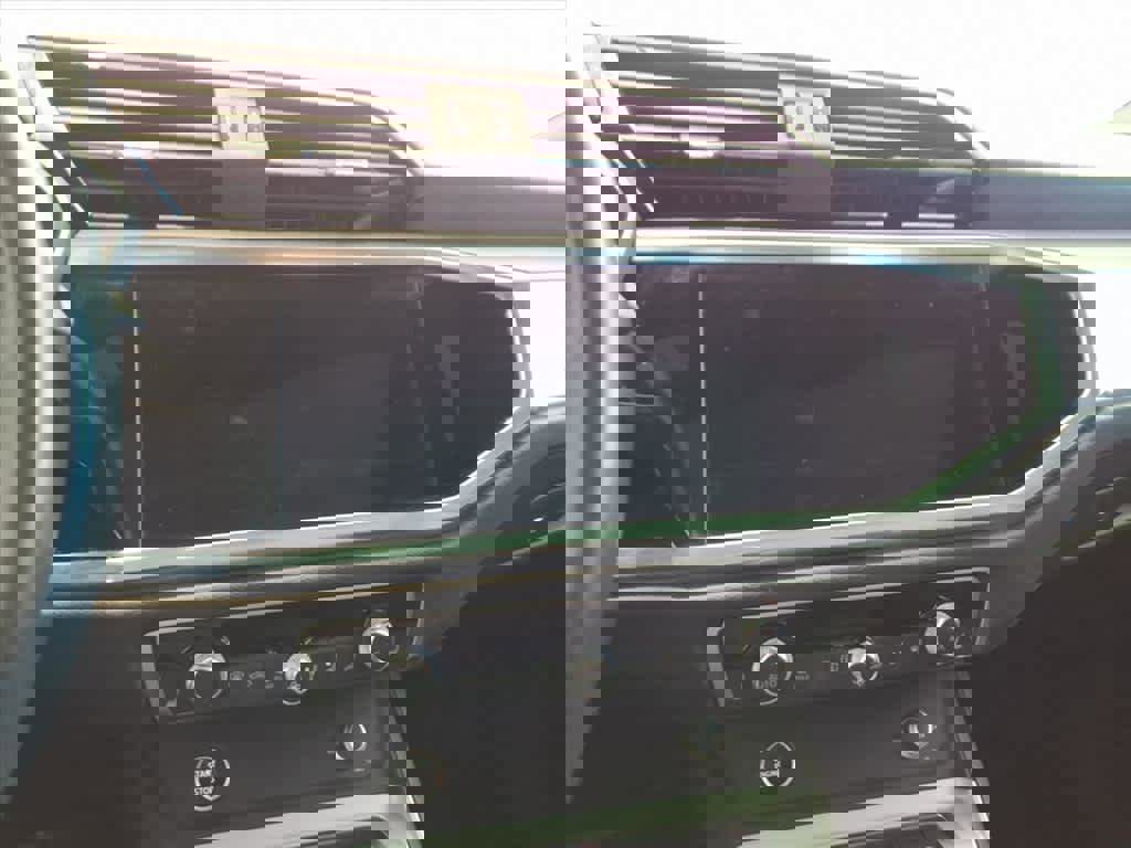 Used 2021 Audi Q3 2.0T Premium w/ Convenience Package image 13