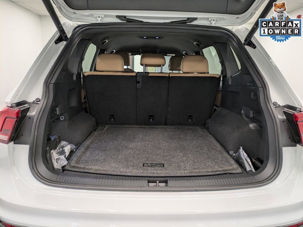 Used 2022 Volkswagen Tiguan SE AWD/4WD image 26