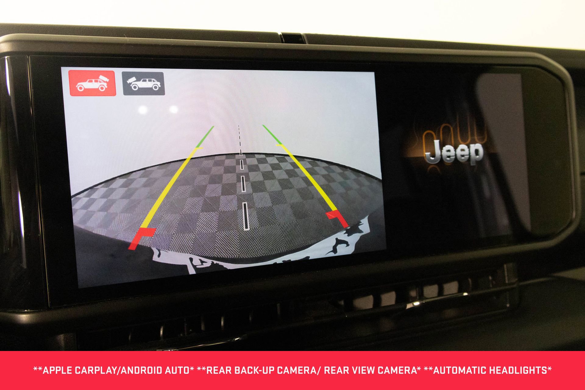 Used 2024 Jeep Wrangler Sahara w/ Technology Group image 7