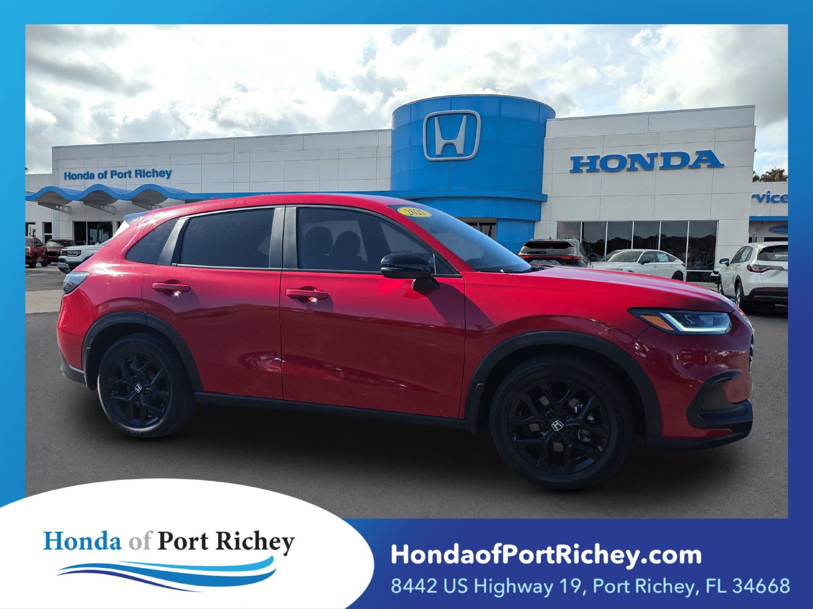 Used 2025 Honda HR-V Sport image 1