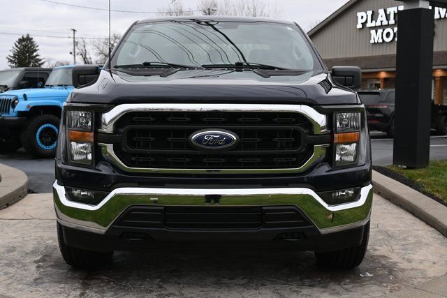 Used 2023 Ford F150 XLT image 2