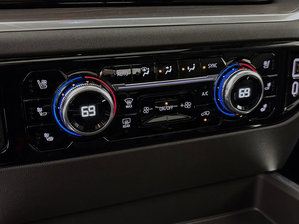 New 2026 GMC Sierra 1500 SLT w/ SLT Premium Package image 16