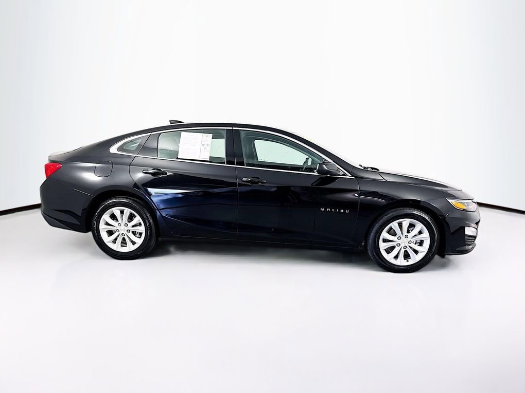 Used 2024 Chevrolet Malibu LT FWD image 11