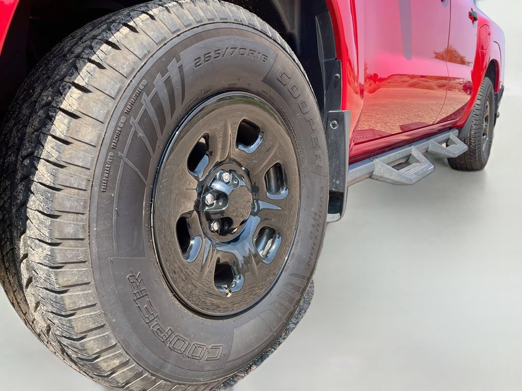 Used 2022 Nissan Frontier S w/ Technology Package RWD image 28
