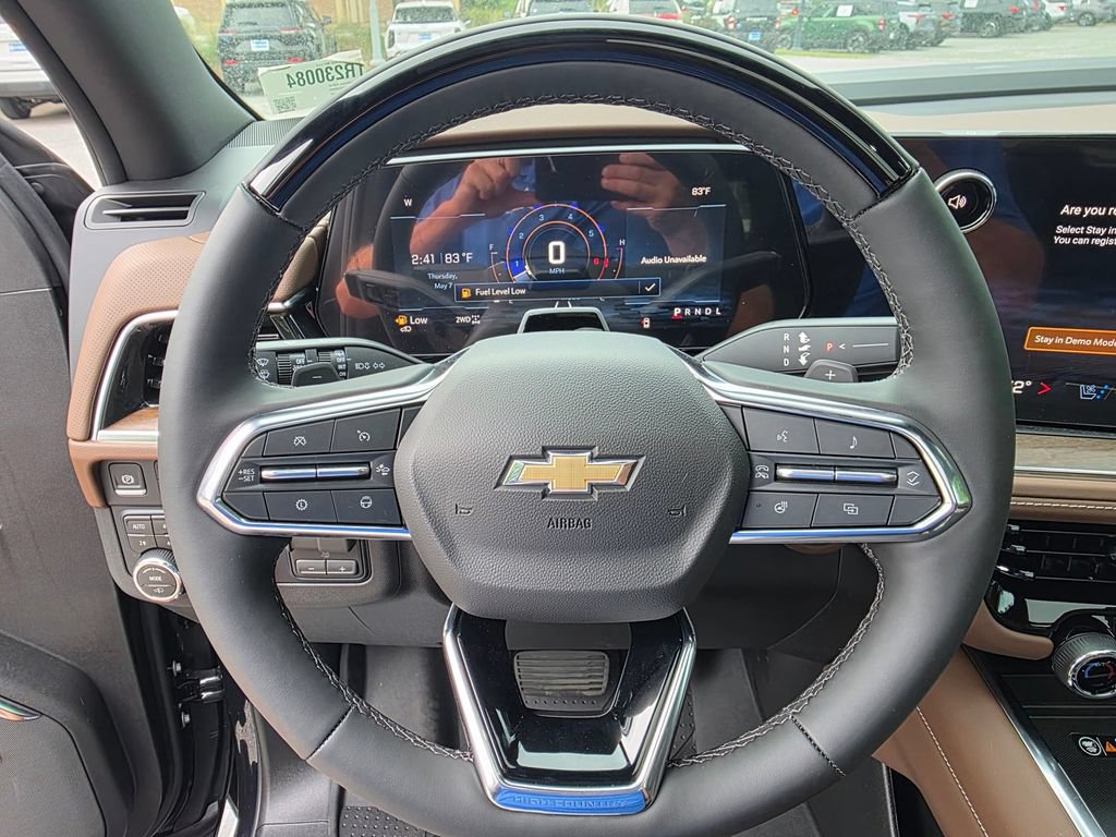 New 2026 Chevrolet Tahoe High Country AWD/4WD image 19