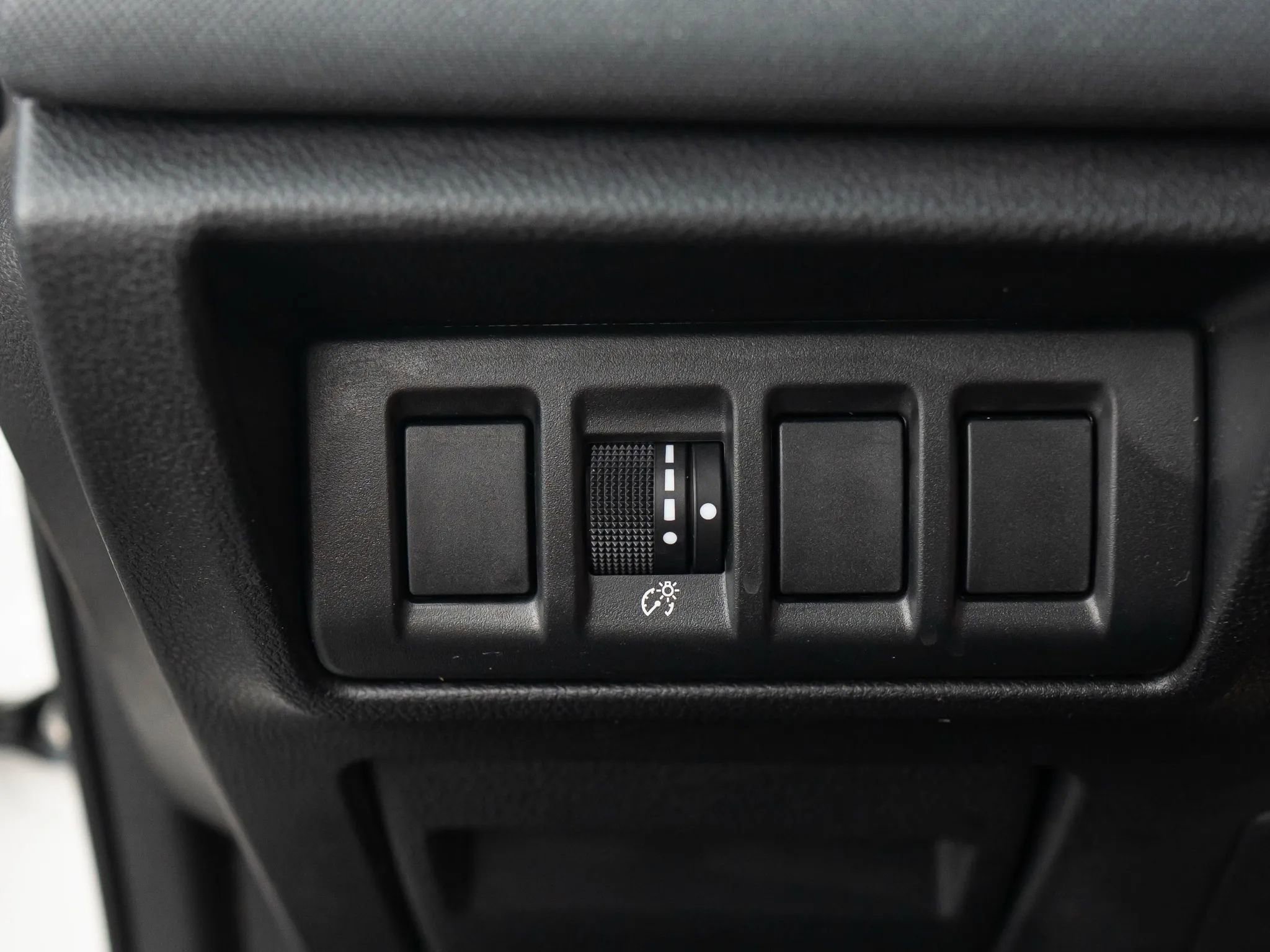 Used 2023 Subaru Outback Premium image 38