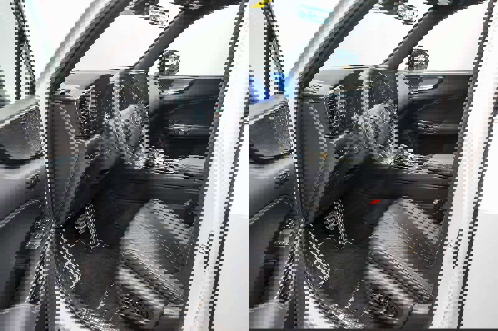 Used 2025 Lexus NX 350 F Sport image 18