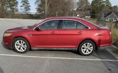 Used 2011 Ford Taurus SEL w/ 201A Rapid Spec Order Code image 8