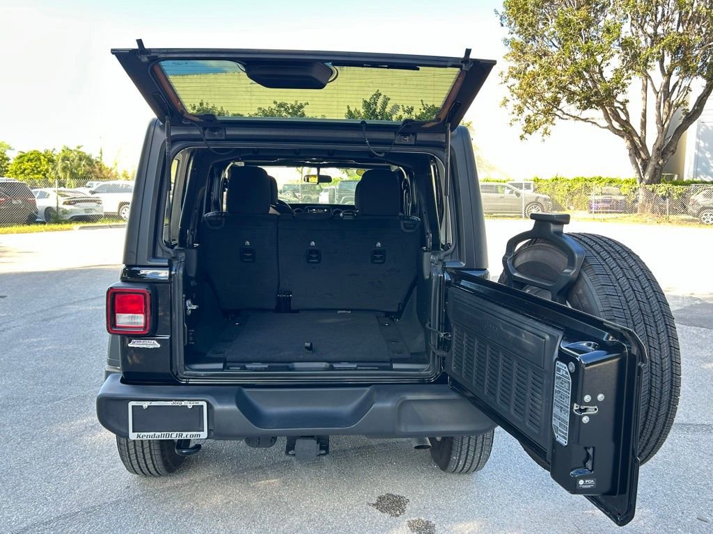 Certified 2022 Jeep Wrangler Unlimited Sport image 43