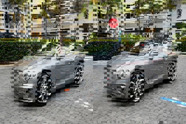 Used 2021 Bentley Continental GT Mulliner image 2
