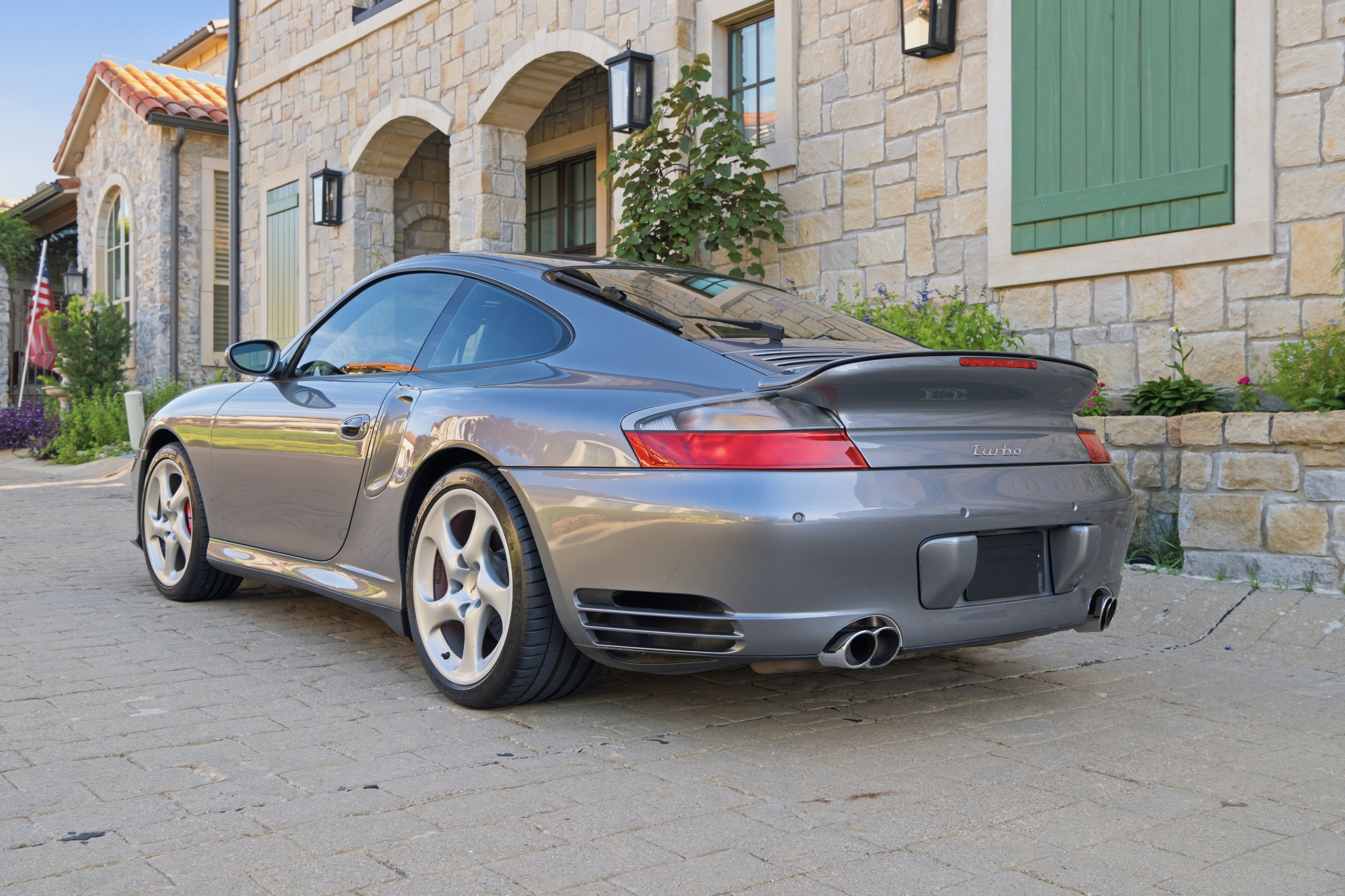 Used 2001 Porsche 911 Turbo AWD/4WD image 4