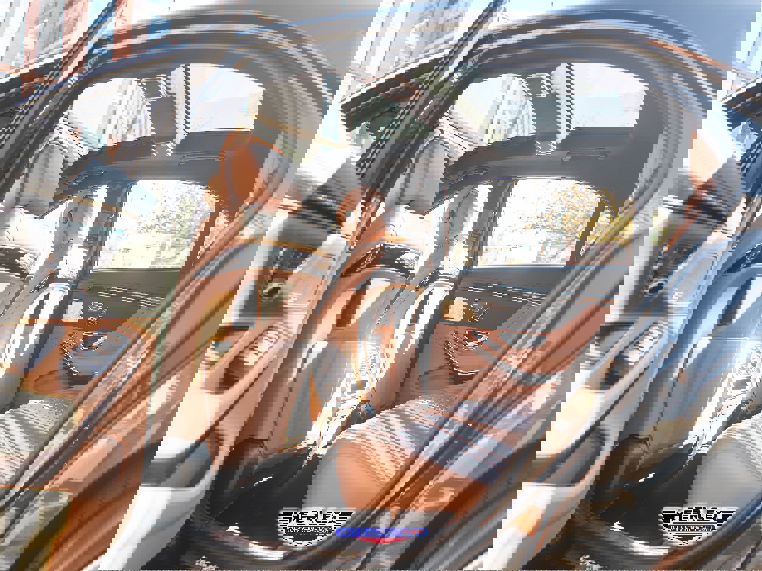 Used 2019 Mercedes-Benz S 560 4MATIC Sedan w/ Premium Package image 22