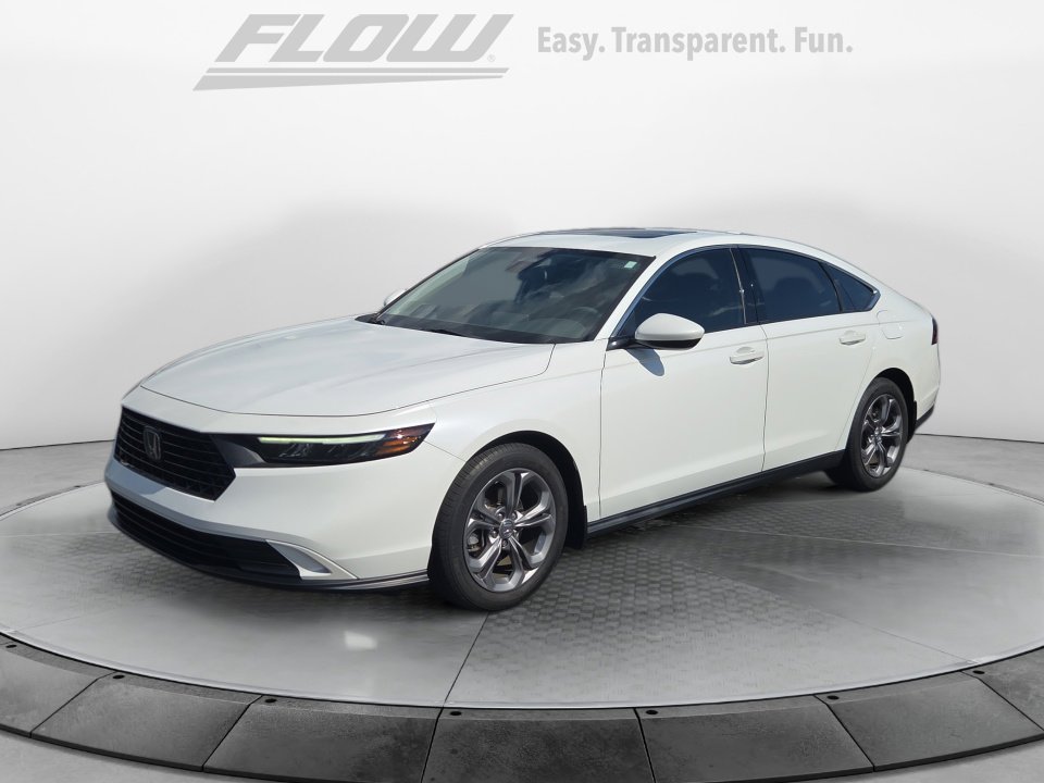 Used 2023 Honda Accord EX image 3