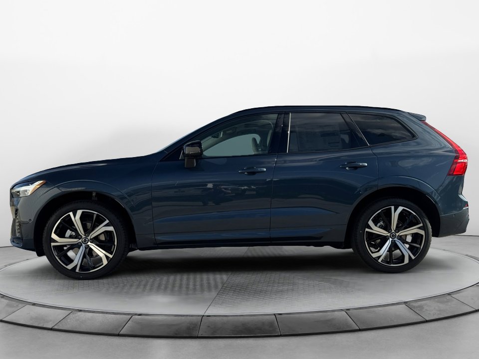 New 2025 Volvo XC60 B5 Ultra w/ Protection Package Premier image 4