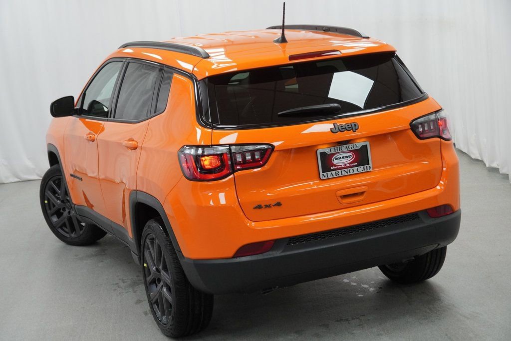New 2026 Jeep Compass Latitude image 12
