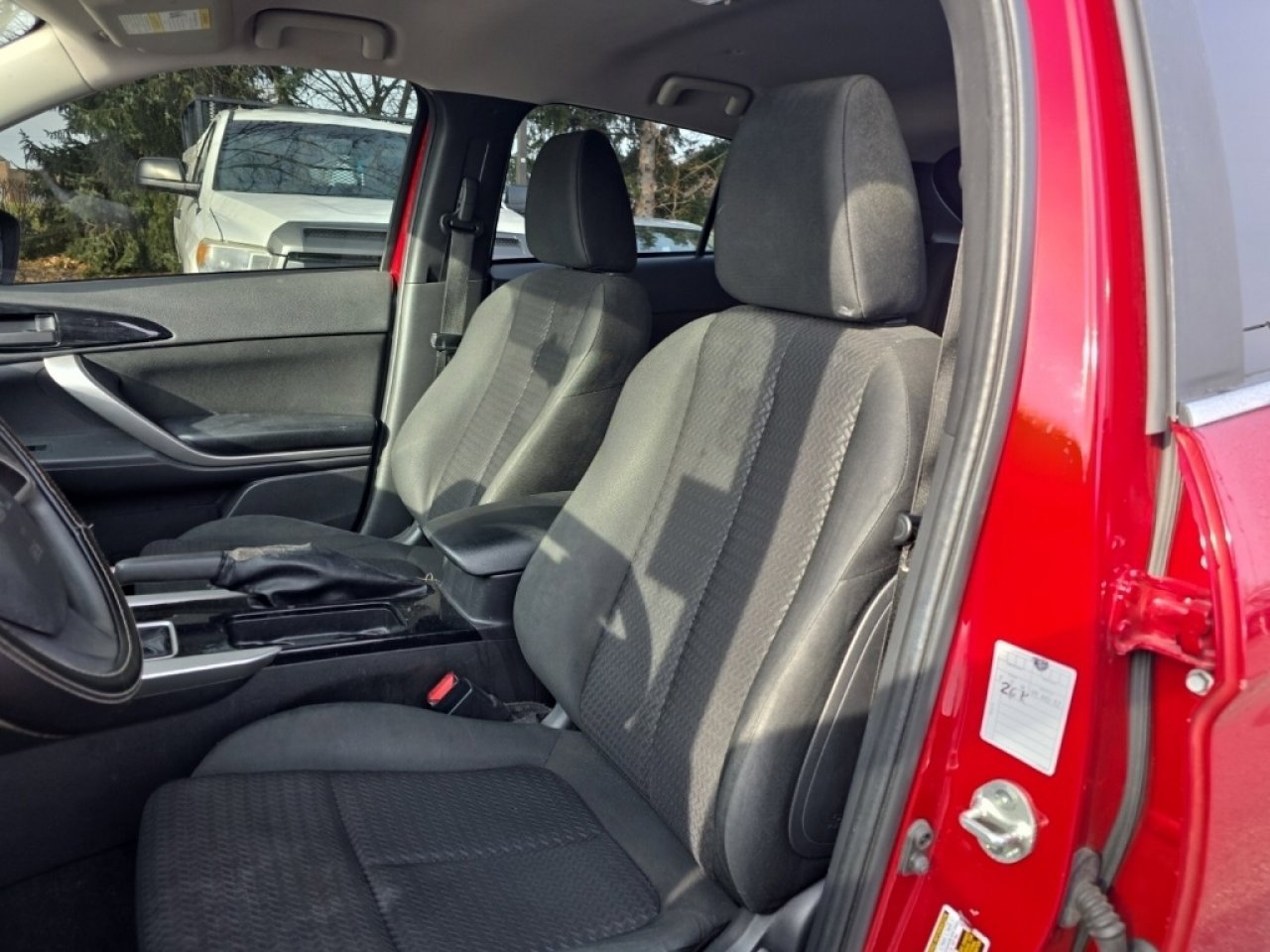 Used 2020 Mitsubishi Eclipse Cross ES image 21