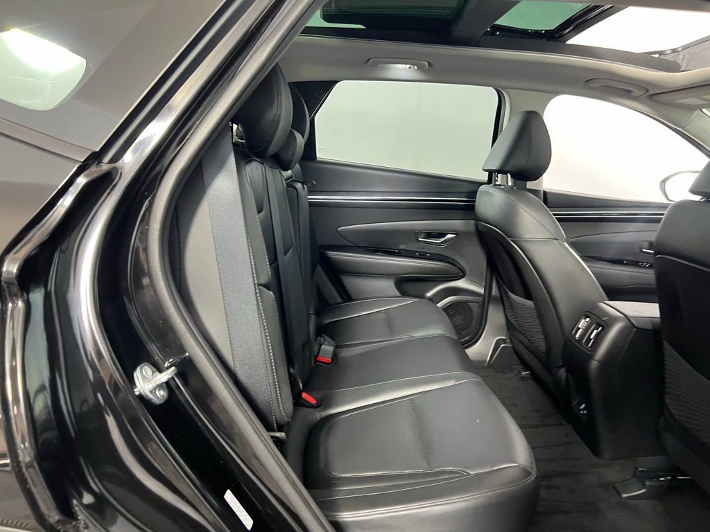 Used 2023 Hyundai Tucson Limited image 34