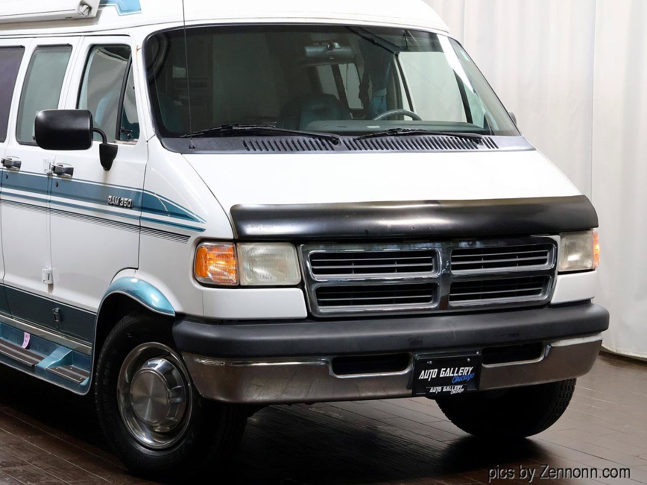 Used 1994 Dodge B3500 RWD image 2