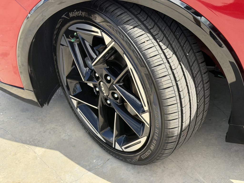 Certified 2026 Kia K4 GT-Line FWD image 33