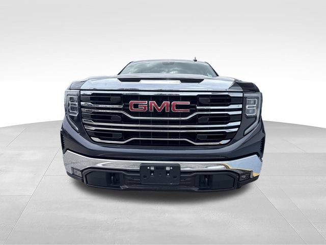 Used 2025 GMC Sierra 1500 SLT AWD/4WD image 2