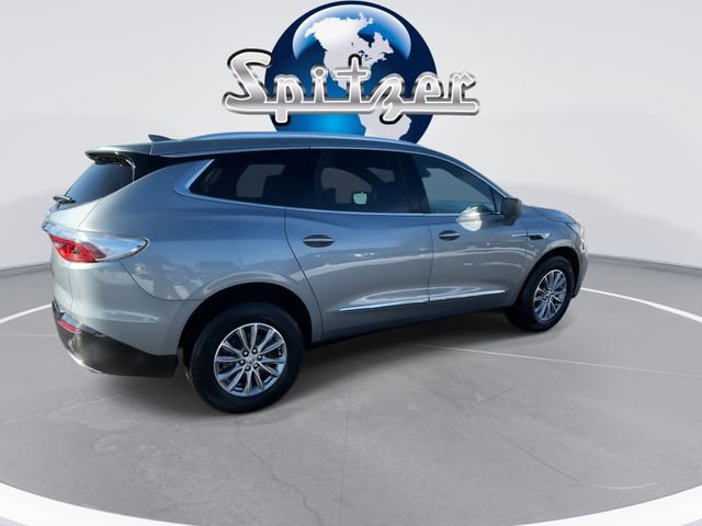 Used 2024 Buick Enclave Essence w/ Technology Package image 9