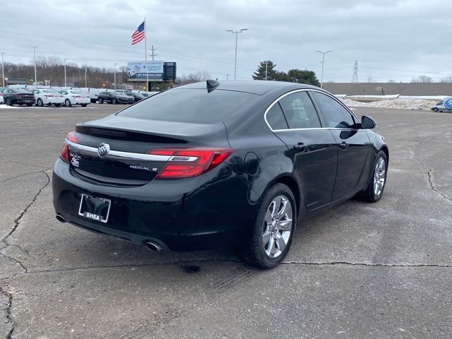 Used 2016 Buick Regal Premium image 3