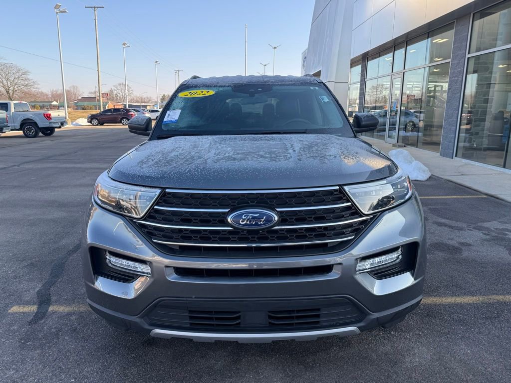 Used 2022 Ford Explorer XLT w/ Equipment Group 202A image 33